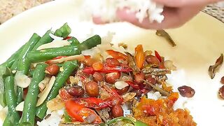 Resep Teri Kacang Iris Pedas Gurih, Lauk Praktis Bikin Nambah Nasi!