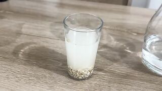 COLHER DE SOPA na água ajuda no Inchaço, Intestino Preso e Fígado Doente. Será.