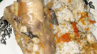 "Spicy Catfish Head with Rice — Ultimate Indonesian Comfort Food 🌶️🍚"