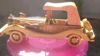 Calhambeque Ford Miniatura em Madeira
