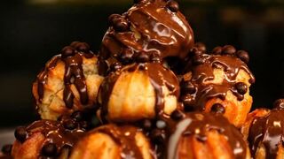 Carolina ou Bomba de Doce de Leite com Chocolate: Receita Fácil e Irresistível