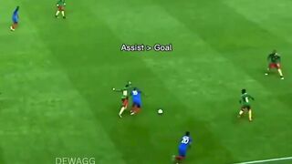 Paul Pogba melepaskan “umpan silang paling indah dalam satu dekade terakhir”