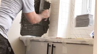Tile brick