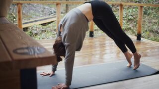 20-Second Morning Yoga Stretch