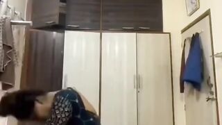 OYO rooms with free girlfriend pel diya 😢🥱🥱🥱🥱🥱