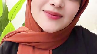Aqsa Waleed Vlogs