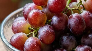 🍇 Fresh Grape Juice Making | Delicious & Refreshing Drink 🥤✨