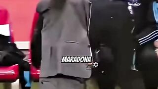 satu satunya momen saat messi bermain dengan maradona