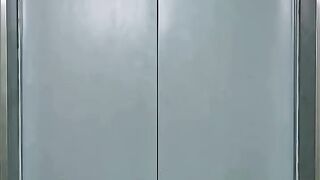 《결혼식이 취소됐다… 내 남편이 내 동생과 웨딩 사진을 찍었다😳💔》