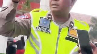 Berawal dari Kecelakaan di Depan SPBU, Polisi Sukses Bongkar Ladang Ganja Rahasia di Hutan Karo! 2