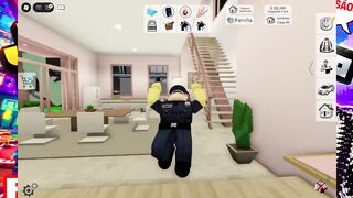 How to Farm Auras in Roblox Brookhaven