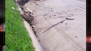 Partiu carro ao meio
