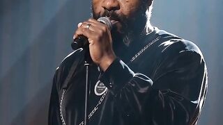Amazing live music performance