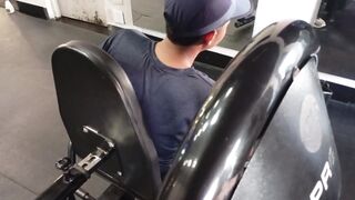 Fazendo exercícios,💪🏾🏋🏾‍♂️😀