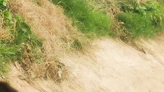 जिंदगी तुम्हे मालिक बनाना चाहती है।🤨