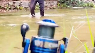 LARGA MAIS NÃO LARGA O PEIXE