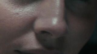 Momento lleno de emoción — Obsessed 2