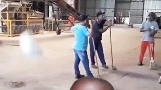 Bizarre News #BizarreNews #Viral 277