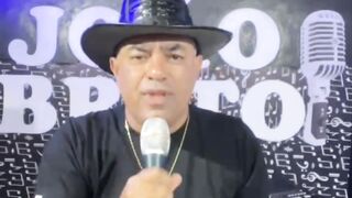 Doente de Amor, Procurei Remédio na Vida Noturna | João Brito 🎤