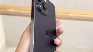 Iphone 15 promax roxo