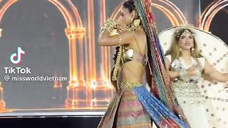 Best Stage Performance 4
