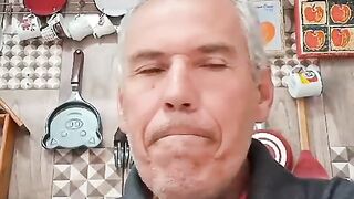 😂😂😂 38