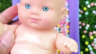 Baby Doll Purple Tub Spa with Red Heart Foam Beads & Walking Toy! 💜👶 #shorts #asmr #satisfying