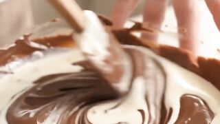 🍫 Mousse de chocolate que corta como bolo