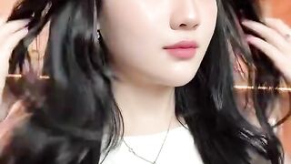 Beautiful girl 528