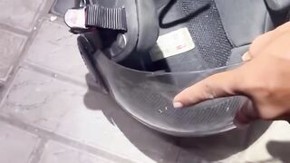 Cobra Dentro Do Capacete