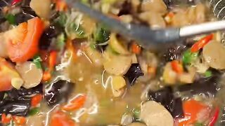 Resep Oseng Bakso Jamur Kuping & Kancing, Lauk Praktis Bikin Auto Nambah Nasi!