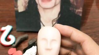 Making Michael Jackson wiyh clay... #clay #viral #trending