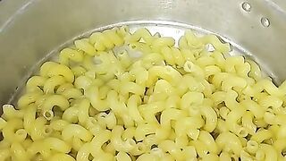 MACARRONESE ou SALADA DE MACARRÃO