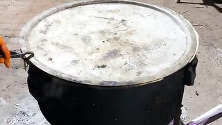 Dum Pukht Special - Tahir Khan Restaurant Islamabad - Pakistani Street Food