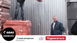Полные-Идиоты-На-Работе-