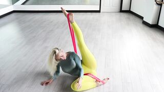 Yoga and Stretching — Splits Flexibility Flow