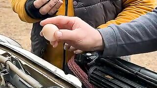 Servis yok, yedek parça yok… Ama çözüm var. Sizce bu ekip burada neyi çözmeye çalışıyor.