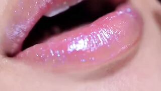 Glitter Eye & Lips Makeup Hack! ✨ Transform Your Look with Glitter Eyes & Lips 💋