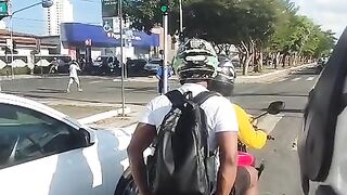 RAKSOL VÍDEOS NEWS : CARRO PEGA FOGO