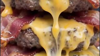 Picanha dipped in cheddar, just the way Brazilians love it! 🥩🧀🔥 Would you dare to try it? Comment below! 😋