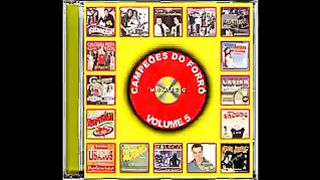 Manchete de jornal... Banda calcinha preta . 🤪😜