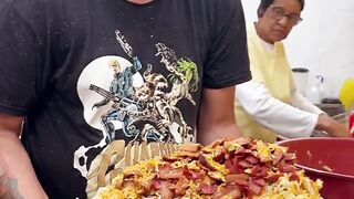 Brazil’s Biggest French Fry Challenge! 🍟🔥 Eat It All and You Don’t Pay!