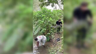 Crocodile prank Friends can drift apart 😂😂😂