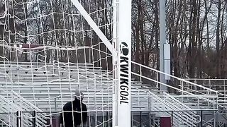 Tendangan Tercantik Yang Gagal Gol Karna Membentur Tiang