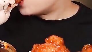 MUKBANG SATISFYING BIG BITE Spicy cheesy