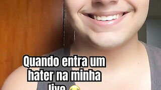 Quando entra um Hater na minha live