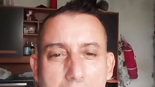 Muito tímido no primeiro vídeo em plataforma!