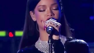 Rihanna 6