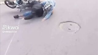 Insane police chase ends terribly! Watch until the end 😱🚔