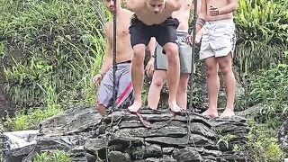 Spontaneous jump into the water